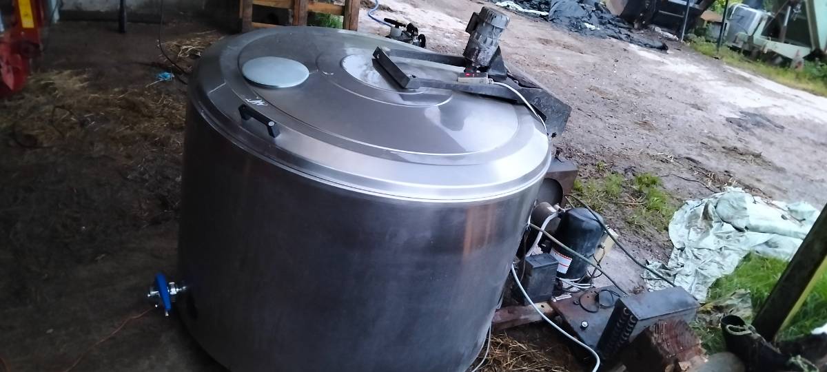 Tanque leche 1030 litros 